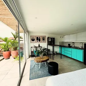 Moonshine Boutique , Cali Colombia